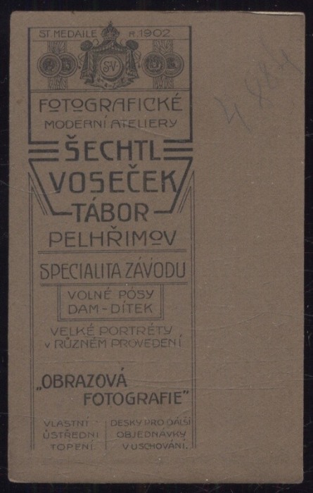 Portrét dívky