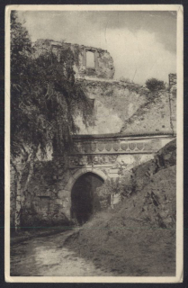 Točník. Hrad Točník. Brána (Totschnik, Tor)