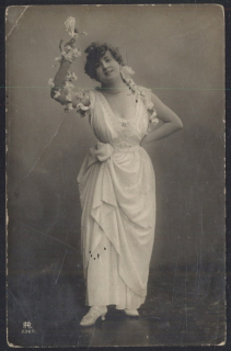 Žena