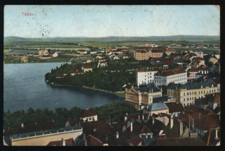 Tábor. Celkový pohled z kostelní věže. Jordán.