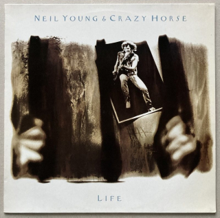 Neil Young & Crazy Horse - Life (LP)