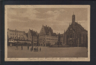 Nürnberg. Hauptmarkt mit Frauenkirche Neptun-u Schöner Brunnen.