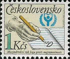 2921 - Mezinárodní rok boje proti negramotnosti (s kupónem)