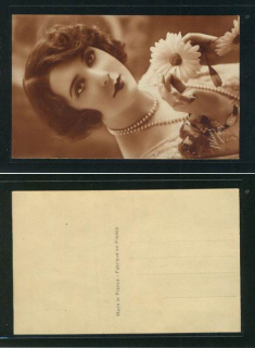 Žena