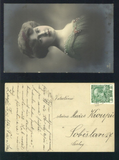 Žena