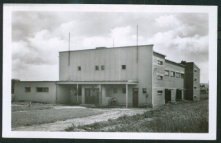 Němčice nad Hanou - kino - restaurace