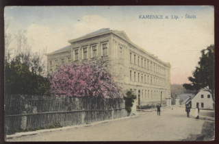 Kamenice nad Lipou - škola