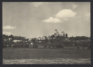 Lipnice nad Sázavou, pohled od jihovýchodu na hrad