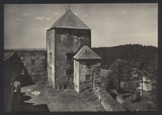 Lipnice nad Sázavou, pohled do nádvoří hradu