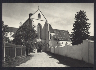 Zlatá Koruna, klášter