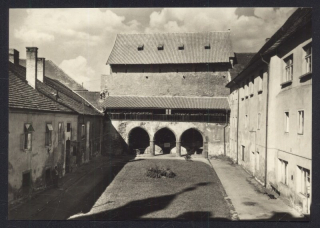 Písek, nádvoří královského hradu