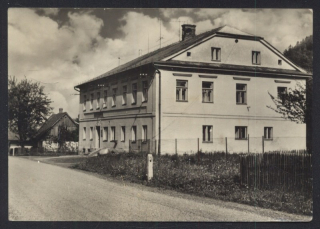 Petrovice, Hotel Jednoty