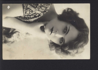 Žena