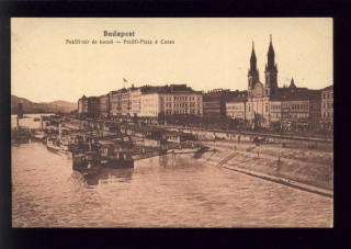 Budapest - Petöfi-tér és korzo - Petöfi-Platz  a  Corso
