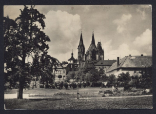 Kolín. Sady Julia Fučíka.