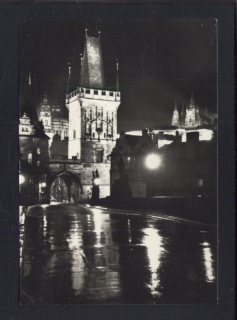 Praha. Malostranské mostní věže