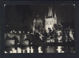 Praha. Karlův most se Staroměstskou mosteckou věží