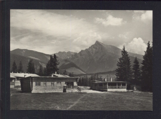 Západné Tatry. Podbanské. V pozadí Kriváň
