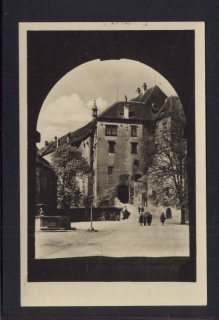 Český Krumlov. Průhled na II. nádvoří