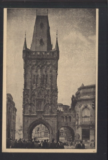 Praha. Prašná brána.