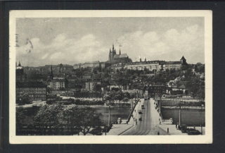 Praha. Hradčany a Mánesův most