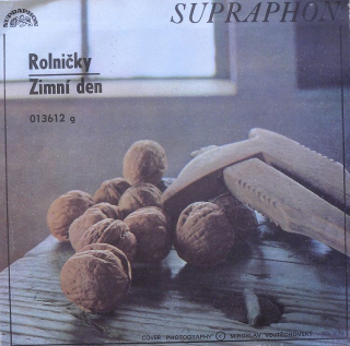 Karel Vlach se svým orchestrem - Zimní den (Josef Zíma) / Rolničky