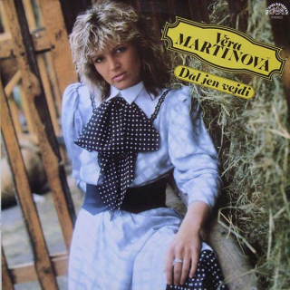 Věra Martinová - Dál jen vejdi (LP)