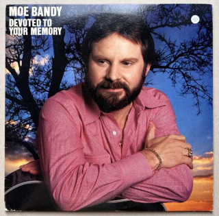 Moe Bandy - Devoted To Your Memory (LP)