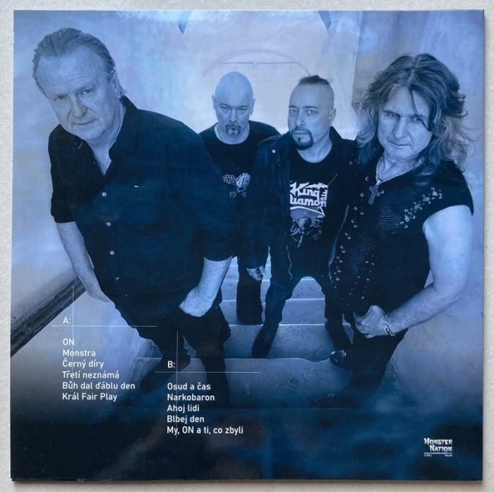 Titanic - ON (LP) - nová (plakát + podepsaný plakátek)