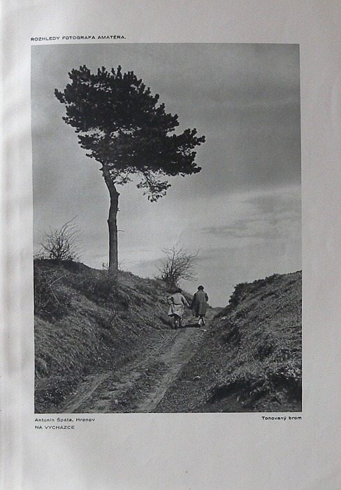 Rozhledy fotografa amatéra (1929)
