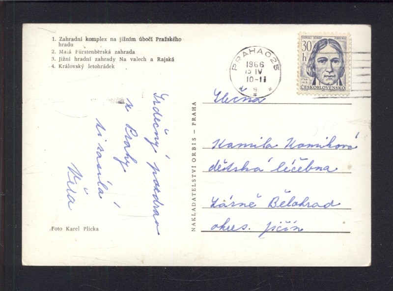 Praha. Zahradní komplex na jižním úbočí Pražského hradu. Malá Fürstenberská zahrada. Jižní hradní zahrady Na valech a Rajská. Královský letohrádek