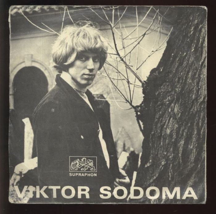 Viktor Sodoma - Ke hrám míčky jsou / Hej, hej, hej