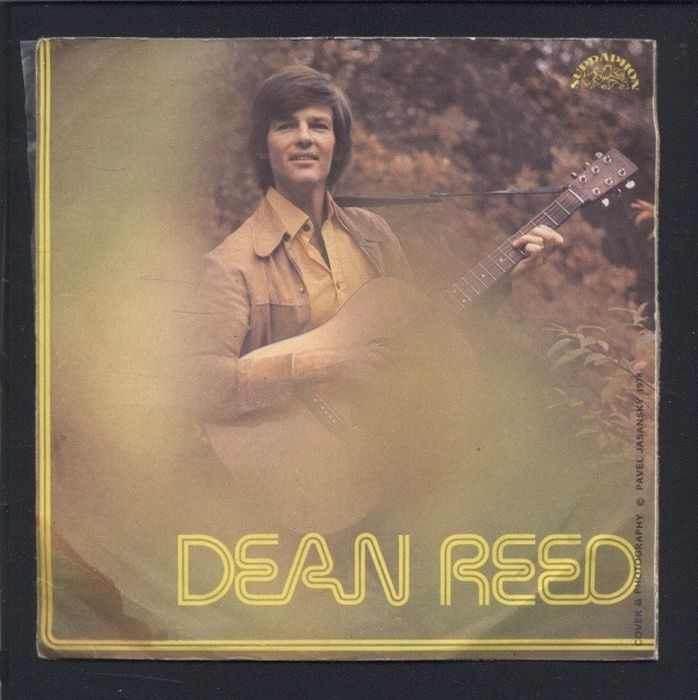 Dean Reed - Sweet Little Sixteen / You Don't Bring Me Flowers (SP)
