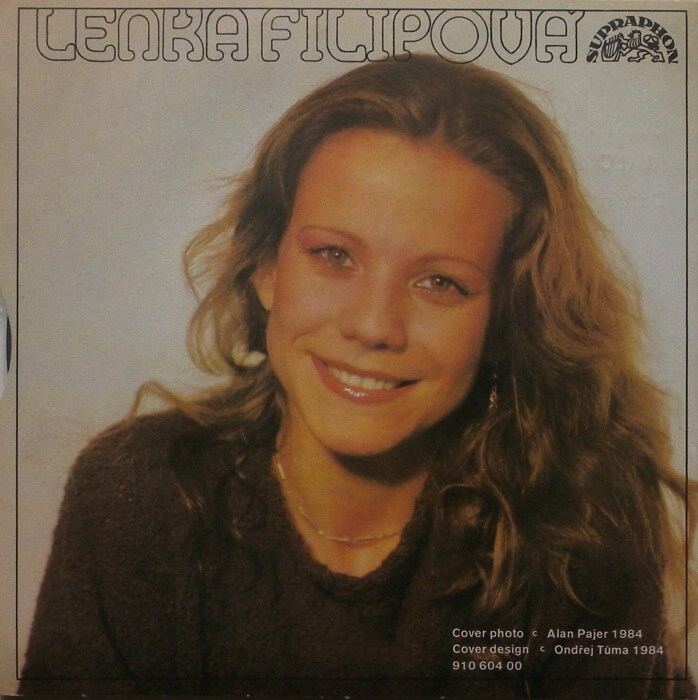 Lenka Filipová - Bleší trh / Málo mám