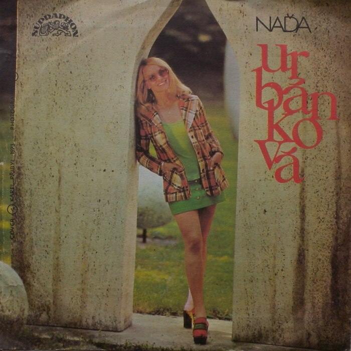 Naďa Urbánková - Svatební průvod / Závidím
