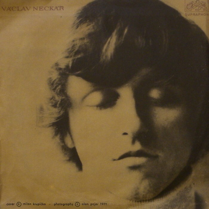 Václav Neckář - Holka ta okatá / Kdybych nebyl líný