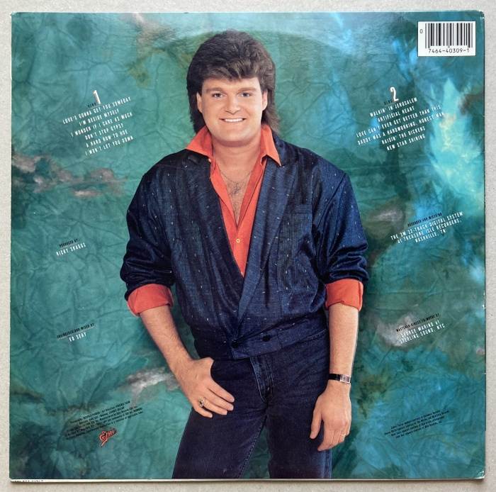 Ricky Skaggs - Love's Gonna Get Ya! (LP)