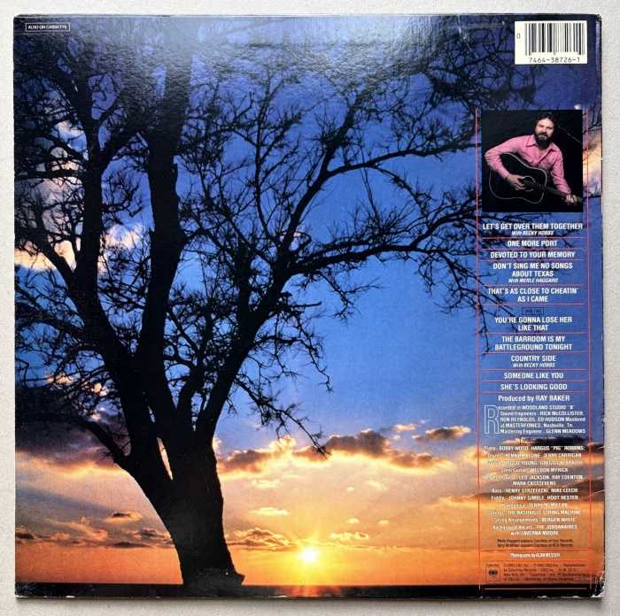 Moe Bandy - Devoted To Your Memory (LP)