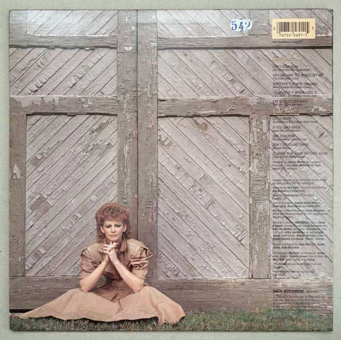Reba McEntire - Whoever's In New England (LP)