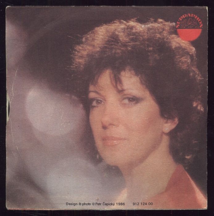 Marie Rottrová - Ty jsi tam, já jsem tu (Break Fast In America) / Zvony (SP)